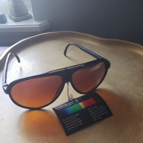 Vintage BLU-BUSTER Aviator Sunglasses - Picture 2 of 12